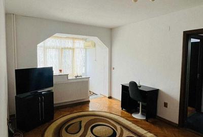 Apartament cu 2 camere semidecomandat în Calea București - 1