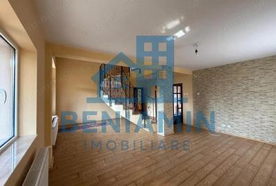 Casa P+M 224mp si teren 1000mp-Romanesti pe principala-2014-Libera - 2