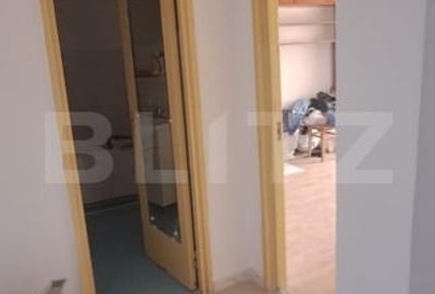 Garsonieră decomandată, mobilată în Tractorul - 2