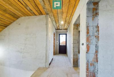 Casa la gri in Livada - 3