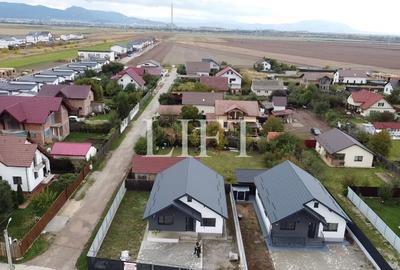 Casa de 4 camere, 93mp utili, Tarlungeni - Cartier izvor - 2