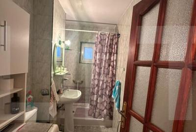 Apartament 3 camere, 61 mp, zona Miorita - 2