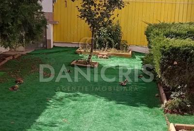 Casă cu 6 camere cu Teren 233 Mp în Central - 2