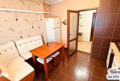 Apartament cu 2 camere decomandat în Micro 20 - 4