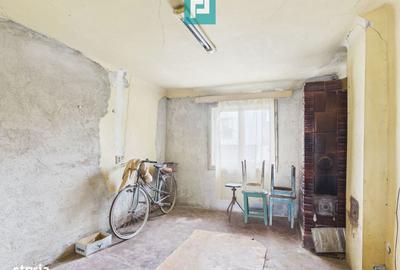 Casă cu 3 camere cu Canalizare în Central - 9