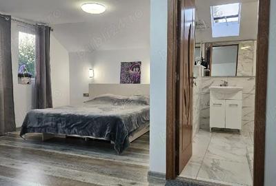 Spațiu comercial, de 200 mp, în Central - 4