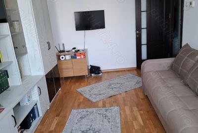 Apartament cu 2 camere decomandat în Trivale - 5