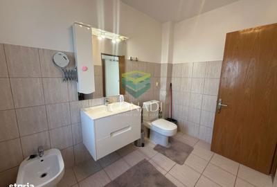 Casă cu 3 camere în Central - 8