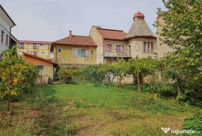 Casă cu 3 camere cu Teren 562 Mp în Central - 3