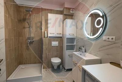 DE INCHIRIAT apartament cu parcare langa Casa Crisan - 4