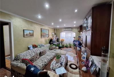 Apartament cu 4 camere decomandat în Dămienești - 1