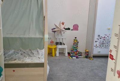 Apartament cu 4 camere decomandat, mobilat în Dumbrăvița - 5