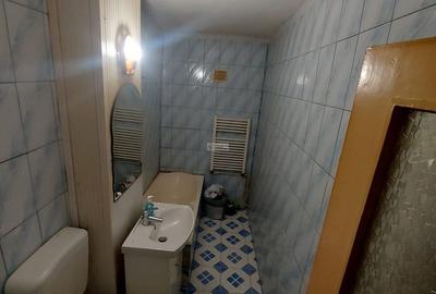 De vanzare 4 camere/97 mp utili/Scoala 10/Focsani/et 3/4 - 8