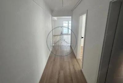 Apartament cu 3 camere decomandat în Central - 1