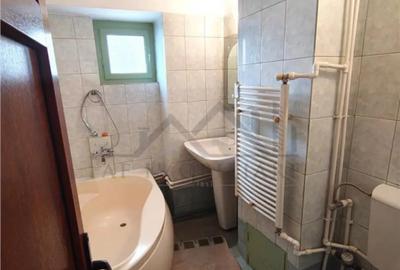 Apartament cu 4 camere decomandat, mobilat în Nicolina - 10
