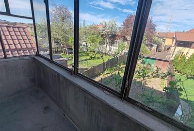 Casă cu 3 camere cu Canalizare în Florilor - 14