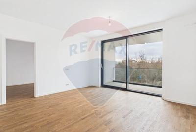 Apartament cu 3 camere decomandat în Băneasa - 2