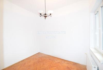 Vila individuala interbelica curte garaj intre Dacia si Stefan cel Mare - 13