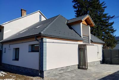 Casă cu 4 camere cu Teren 290 Mp în Central - 5