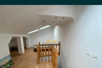 Apartament cu 3 camere decomandat în Central - 2