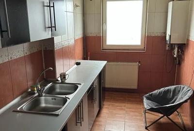 Garsonieră decomandată, mobilată în Vitan - 6