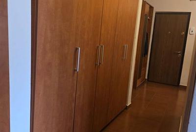 Apartament cu 3 camere în Central - 3