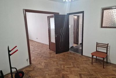 Apartament cu 3 camere semidecomandat în Mărăței - 3