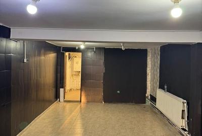 Spațiu comercial, de 41 mp, în Eroii Revoluției - 12