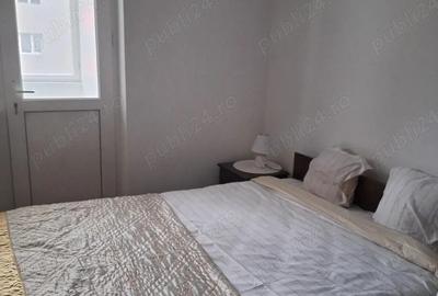 Apartament cu 3 camere semidecomandat în Central - 7