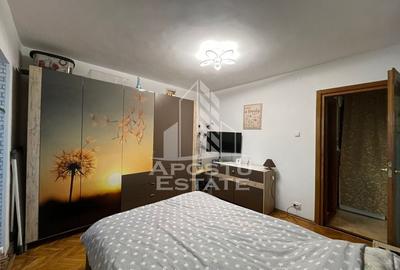 Apartament cu 3 camere, decomandat, 2 bai , 2 balcoane,zona Soarelui - 5
