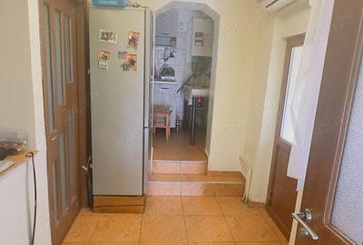 Casa de vanzare , zona centrala , Strada 14 Octombrie - 2