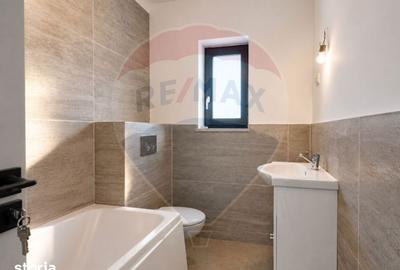 Casă cu 4 camere cu Teren 475 Mp în Bârnova - 14