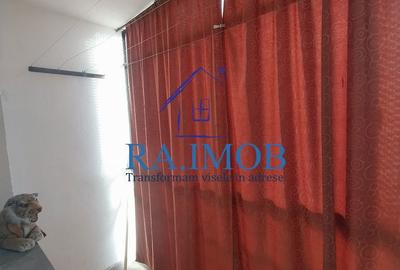 Apartament cu 3 camere semidecomandat în Malu Roșu - 16