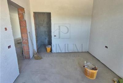 Duplex cu 3 camere cu Canalizare în Moșnița Nouă - 4