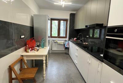 Apartament cu 4 camere semidecomandat în Tătărași - 1