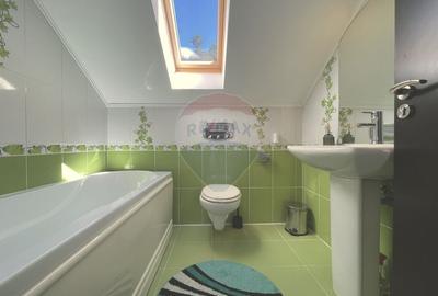 Apartament spectaculos pe doua niveluri cu priveliste catre Bucegi! - 36