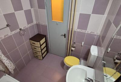 Apartament cu 2 camere decomandat în Rahova - 3