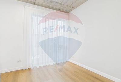 Vila luminoasa cu 4 camere si panouri solare in Amber FOREST Tunari - 15