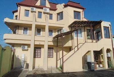 Spațiu comercial, de 319 mp, în Central - 1