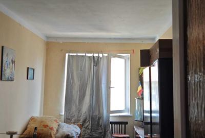 Apartament cu 2 camere decomandat în Central - 3