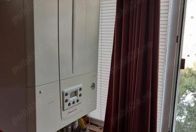 Garsonieră decomandată în Broșteni - 1