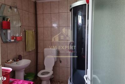 Casă cu 3 camere în Nămăești - 2