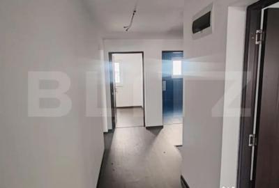 Casă cu 7 camere cu Teren 603 Mp în Central - 2