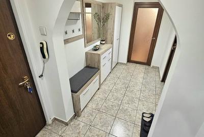 Apartament cu 2 camere decomandat în Păcii - 1