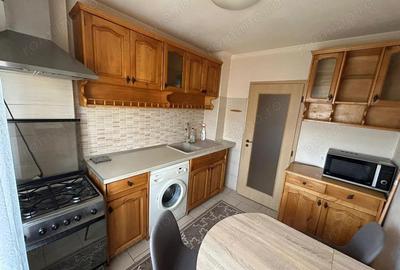 Apartament 3 camere de inchiriat, etaj 2, zona Cetate - 3