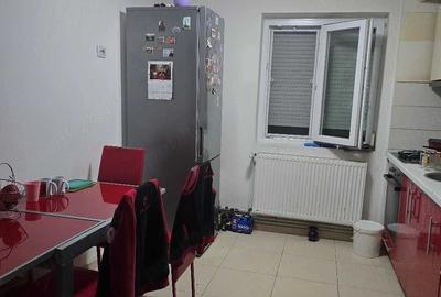 Apartament cu 3 camere semidecomandat în Circumvalațiunii - 3