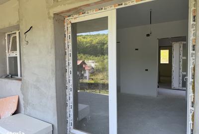 Casă cu 2 camere în Uiasca - 4