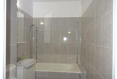 Dristor- Camil Resu- bloc mixt,etaj 4 - 2