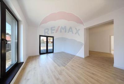 Casa 4 camere-594 mp teren,  construcție noua-Harman - 10