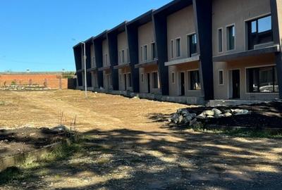 Casă cu 4 camere în Ghermănești - 8